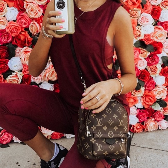 Meet your Posher, Rose - Picture 1 of 1